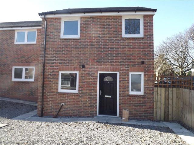 Ashcroft Mews, Seaham, Durham, SR7 3 bed detached house to rent £775 pcm £179 pw