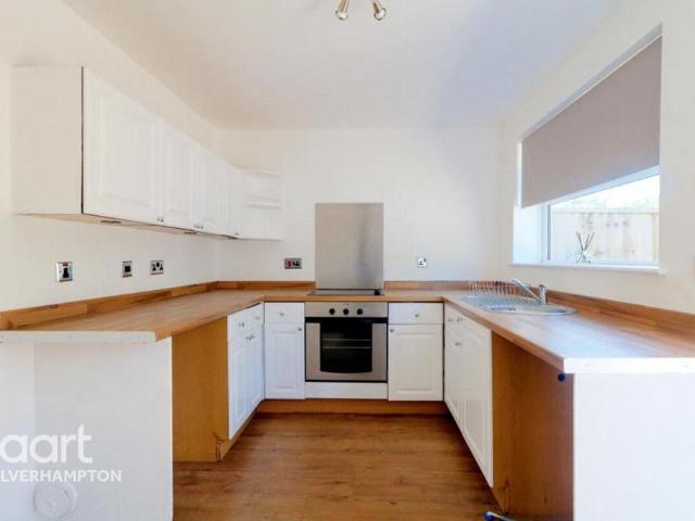 Ashdale Close, Cannock 2 bed terraced house to rent £950 pcm £219 pw