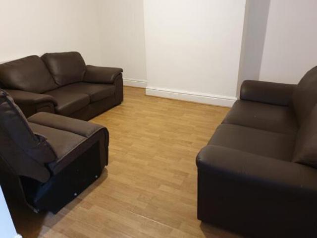 Ashdene Road, Manchester, Greater. 5 bed house to rent £2,058 pcm £475 pw