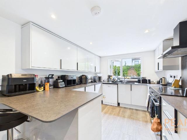 Ashdown Road, Worthing BN11, 1 bed property to rent, £750 pcm | PrimeLocation