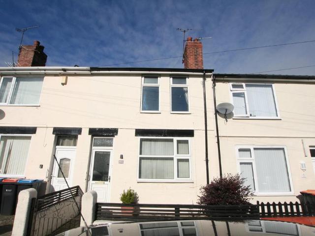 Ashfield Road, Ellesmere Port. 3 bed terraced house to rent £875 pcm £202 pw