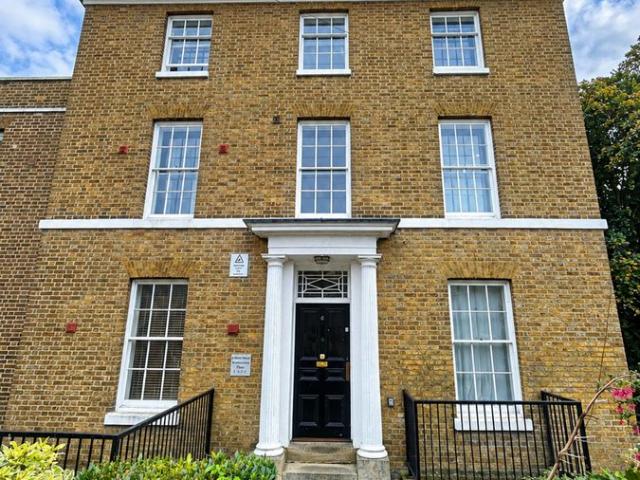 Ashford Road, Wellington House ME14, 1 bed flat to rent, £1,100 pcm | PrimeLocation