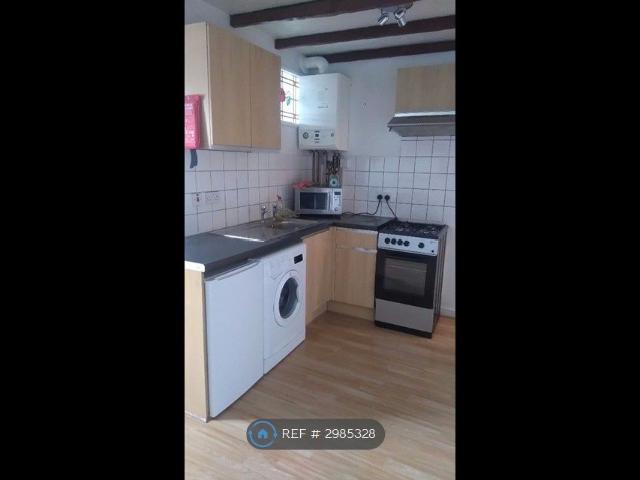 Ashgate Road, Chesterfield S40, Studio to rent, £395 pcm | PrimeLocation