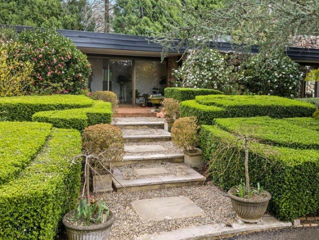 Ashgrove | A Mid Century Masterpiece in a Garden Setting