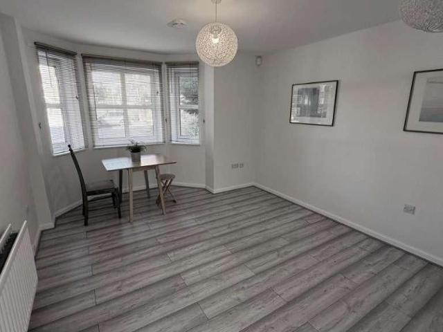 Ashgrove Avenue, City Centre, Aberdeen, AB25