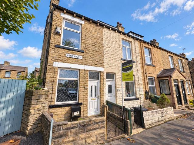 Ashgrove, Greengates, Bradford BD10, 3 bed end terrace house to rent, £950 pcm | PrimeLocation