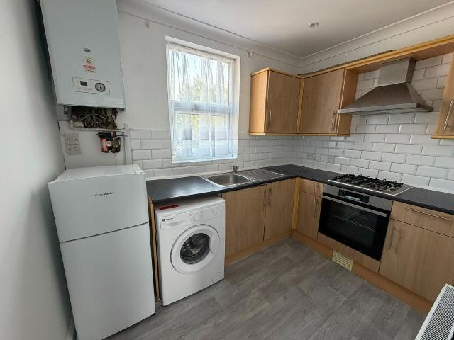 Ashgrove Road, Ilford IG3, 1 bed flat to rent, £1,450 pcm | PrimeLocation