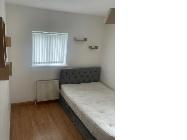 Ashhurst Way, Oxford OX4 1 bed in a house share to rent £650 pcm £150 pw