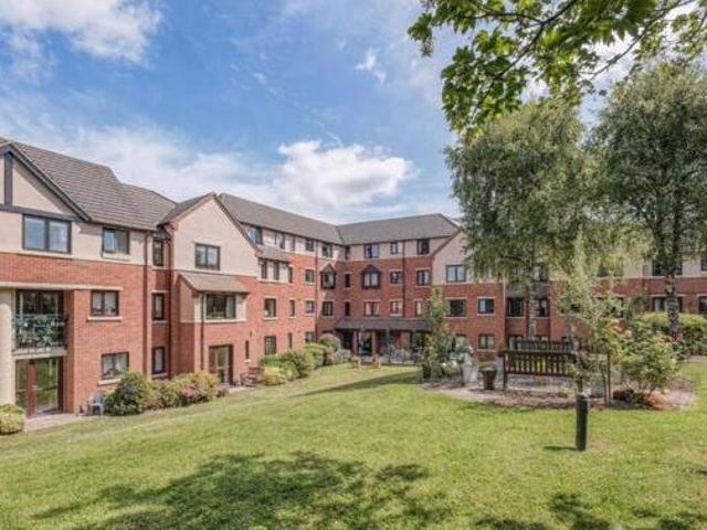 Ashill Road, Rednal, 2 Bedroom Flat