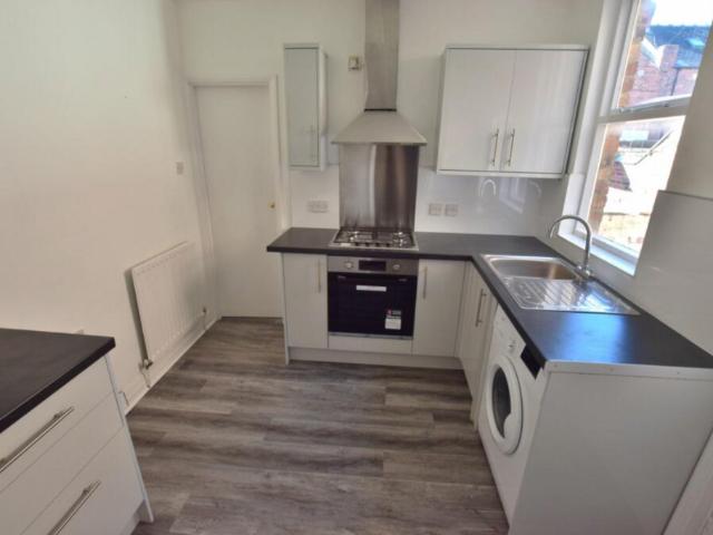 Ashleigh Grove, West Jesmond. 2 bed flat to rent £1,200 pcm £277 pw