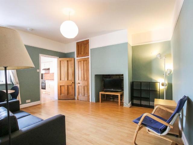 Ashleigh Grove, West Jesmond NE2, 2 bed flat to rent, £1,300 pcm | PrimeLocation