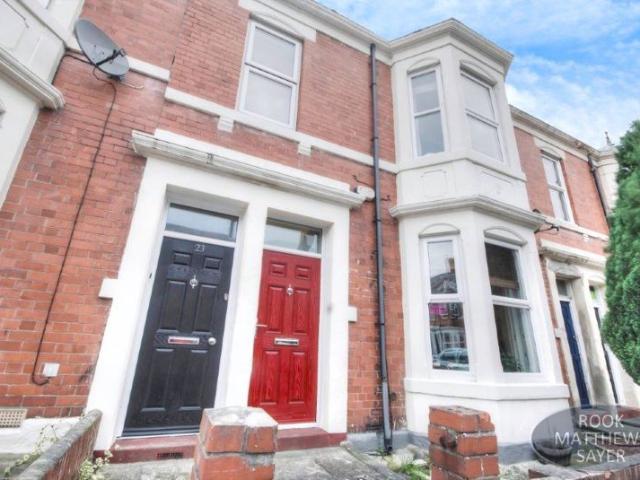 Ashleigh Grove, Newcastle Upon Tyne NE2, 6 bed flat to rent, £3,900 pcm | PrimeLocation