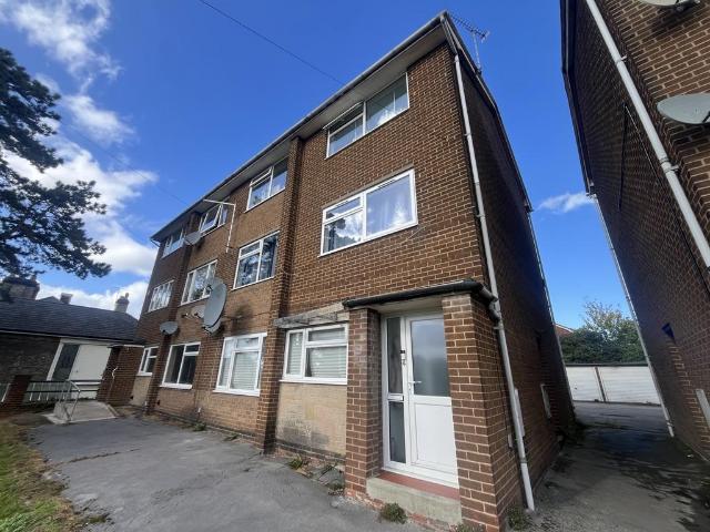 Ashley Court, Ashby Road, Burton upon. 2 bed apartment to rent £650 pcm £150 pw