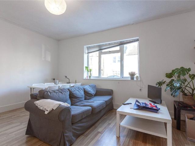 Ashley Down Road, Ashley Down, Bristol BS7, 5 bed semi detached house to rent, £2,600 pcm | PrimeLocation