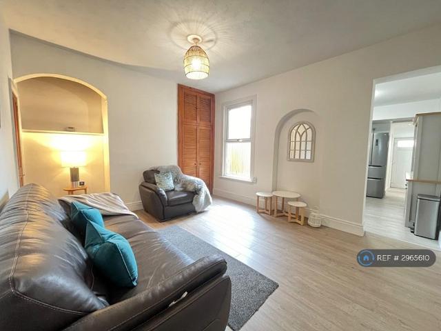Ashley Down Road, Bristol, BS7 4 bed terraced house to rent £2,500 pcm £577 pw