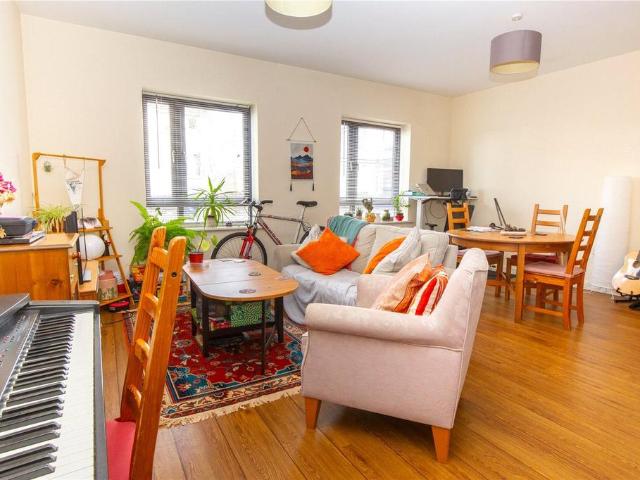 Ashley Heights, Ashley Down Road. 2 bed apartment to rent £1,650 pcm £381 pw