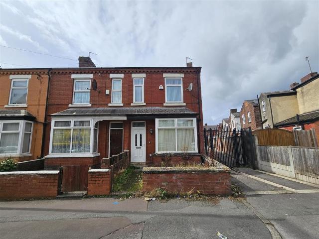Ashley Lane, Moston 3 bed end of terrace house to rent £1,250 pcm £288 pw