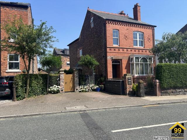 Ashley Road, Hale, Cheshire, WA14 3 bed apartment to rent £2,500 pcm £577 pw