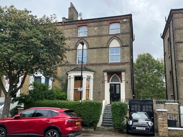 Ashley Road N19, 2 bed flat to rent, £2,100 pcm | PrimeLocation