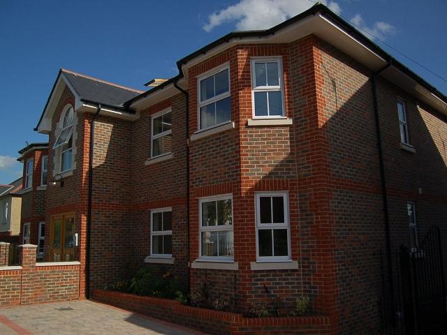 Ashmead Heights, 27 29 Ashenground Road RH16, 2 bed flat to rent, £1,200 pcm | PrimeLocation
