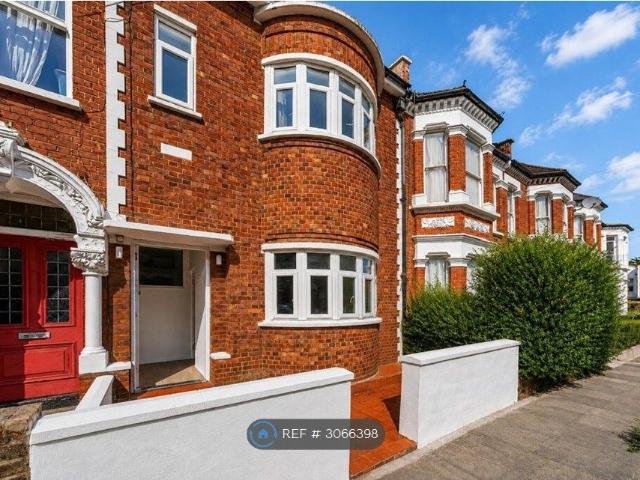 Ashmere Grove, London SW2, 4 bed terraced house to rent, £5,000 pcm | PrimeLocation
