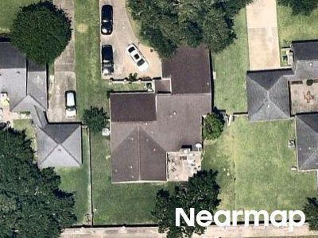 Ashmont Dr