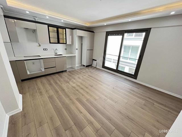 ASİL EMLAK'tan MURADİYE'de SIFIR 1+1 ARA KAT FULLÜKS DAİRE