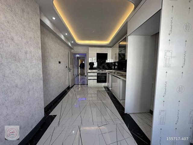 ASİLDEN MERKEZDE MİNİ SİTE TARZINDA SIFIR 3+1 ULTRA LÜX DAİRE
