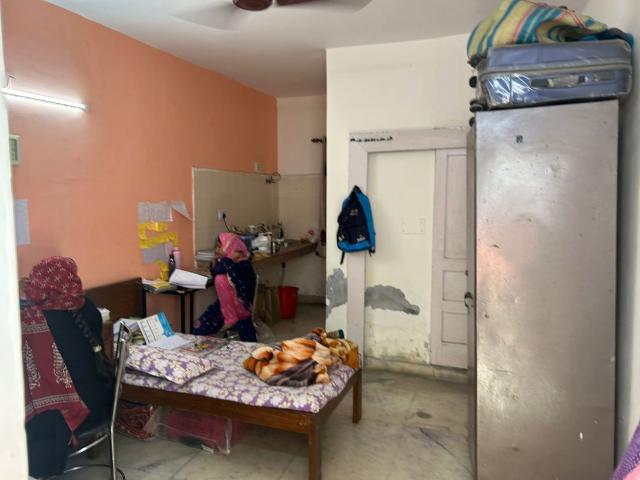 Asiad Village, Siri Fort 6+ Bedroom 250 Sq. Yd. Independent House in Asiad Village Delhi Listing ID: #10372