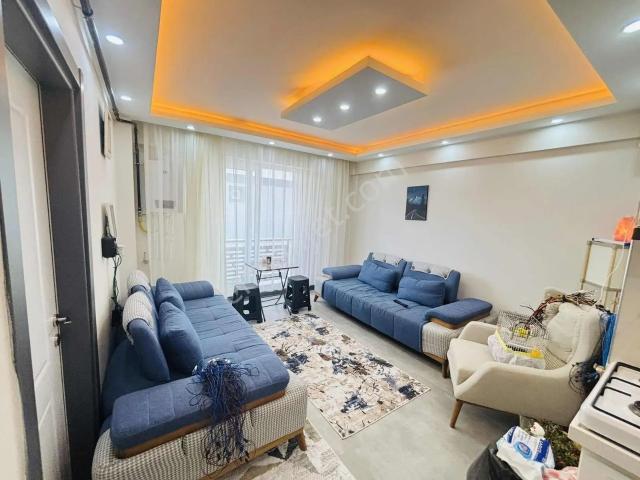 Asil Emlak'tan Muradiye Mah'sinde 1+1 Eşyalı Satılık Daire