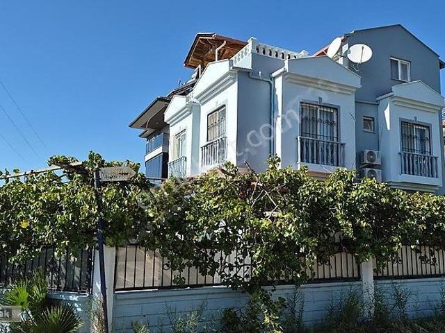 Asil Emlaktan Eşyalı Kiralık Villa 4+1