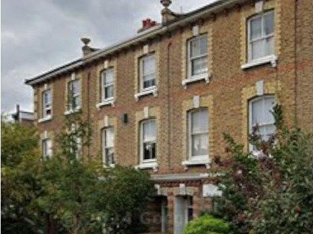 Askew Crescent, London W12, Studio to rent, £1,150 pcm | PrimeLocation