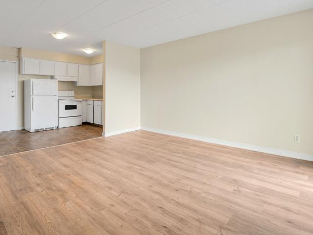 Askin Tower Apartments
