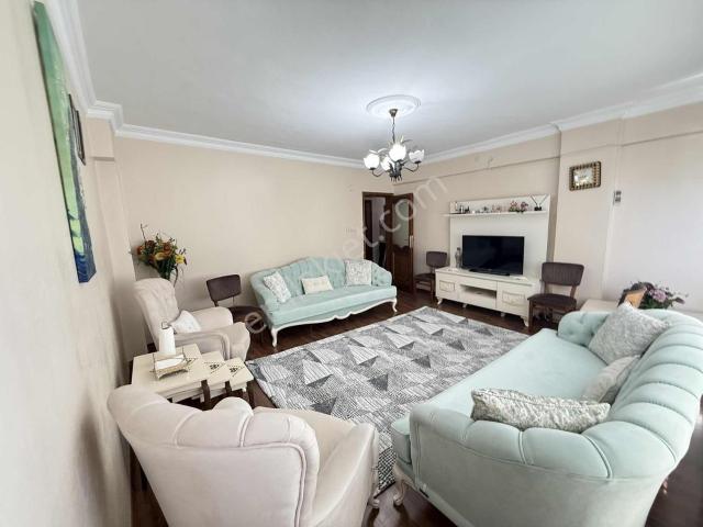 Aslı Emlak'tan Gazi Mah. 130 M2 3+1 Satılık Daire