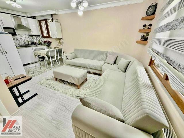 Aslı Emlak'tan Gazi Mah. Bağımsız Girişli Satılık Bahçe Katı