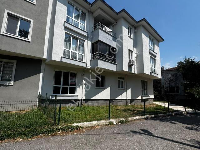 Aslım Emlakt'an Düzce Merkez Çay Mahallesi Kiralık 1+1 Daire