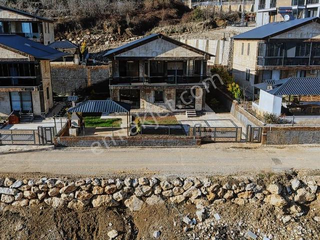 Asl Yatırım'dan Doğa İçinde Modern Ve Taş Mimari 4+1 Villa