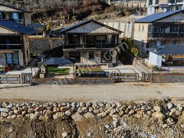 Asl Yatırım'dan Doğa İçinde Modern Ve Taş Mimari 4+1 Villa