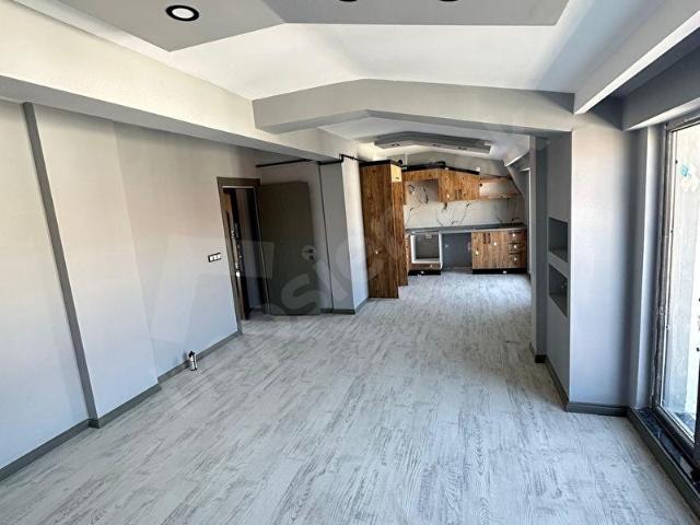 ASLAN BEY EMLAKTAN ÇAMLICA MAH. 160m2 3+1 ÇİFT GİRİŞLİ DUBLEKS