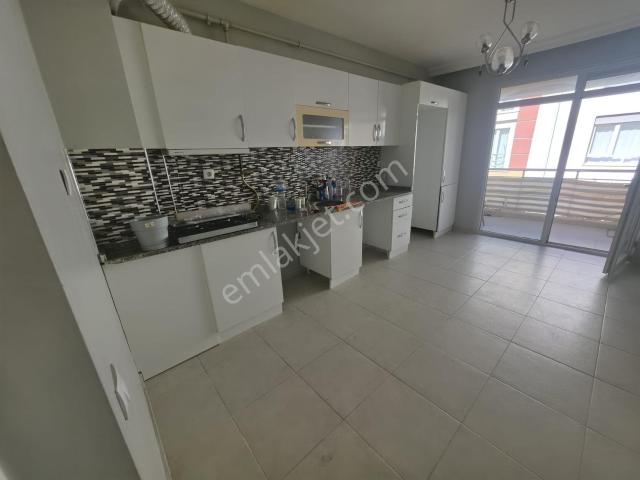 Aslan Emlak Gayrimenkulden Zafer Mah. Kiralık 2+1