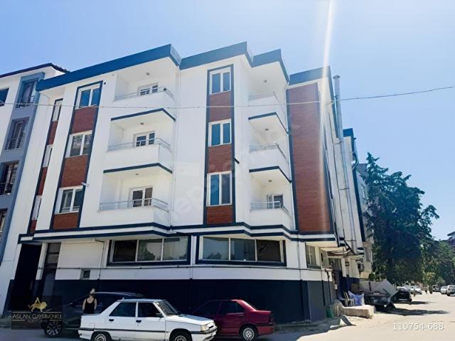 ASLAN GAYRİMENKUL'DEN ALTINOVA'DA SIFIR GENİŞ 2+1 DAİRE