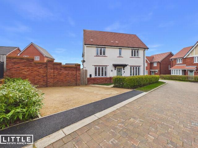 Aspen Close, Whiston L35, 3 bed detached house to rent, £1,400 pcm | PrimeLocation