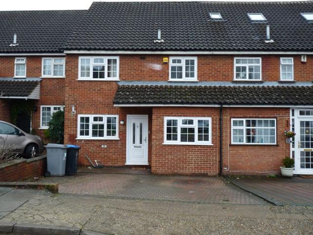 Aspen Drive, Wembley HA0, 4 bed semi detached house to rent, £2,750 pcm | PrimeLocation