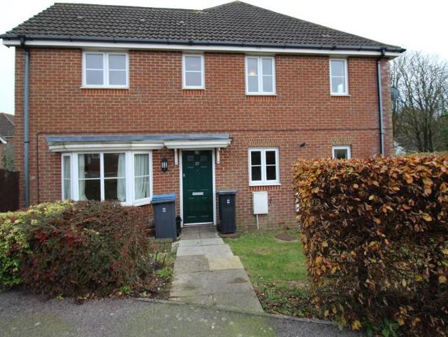 Aspen Drive, Whitfield CT16 3 bed house to rent £1,500 pcm £346 pw