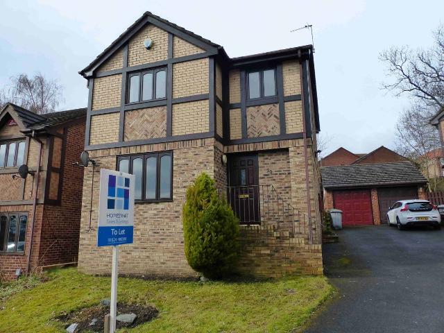 Aspen Grove, Dewsbury, Dewsbury, West Yorkshire WF13, 3 bed detached house to rent, £1,100 pcm | PrimeLocation