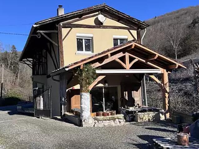 Aspet 31160 Achat / Vente maison 6 pièces t6 terrasse