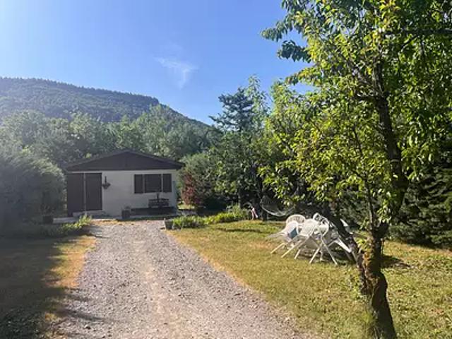 Aspres sur Buëch 05140 Achat / Vente maison 3 pièces t3 au dernier étage parking