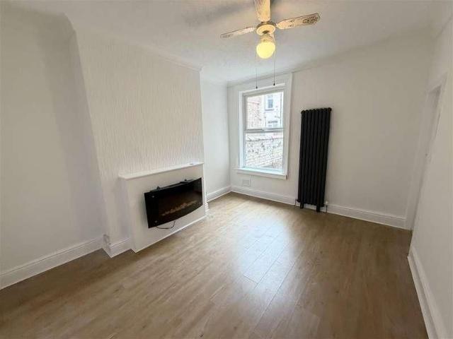 Asquith Avenue, Birkenhead, CH41
