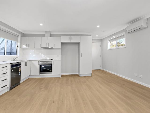 Asquith, 24A Mills Avenue
