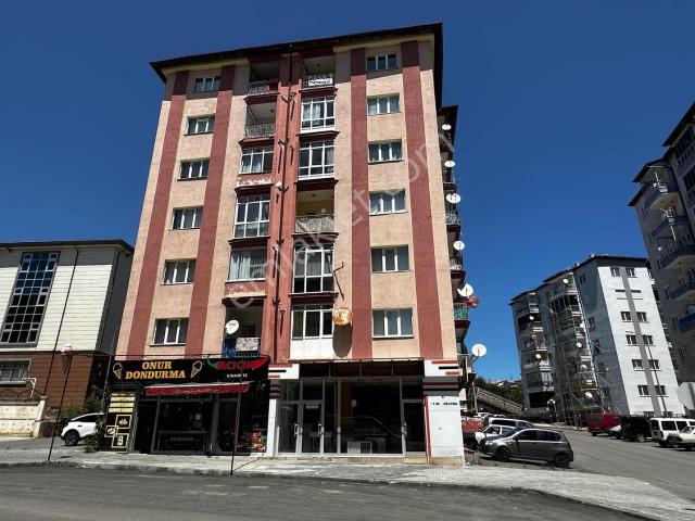 Asrın Emlak'tan Çiçekli Mh.kiralık 3+1 Kombili Asansörlü Daire